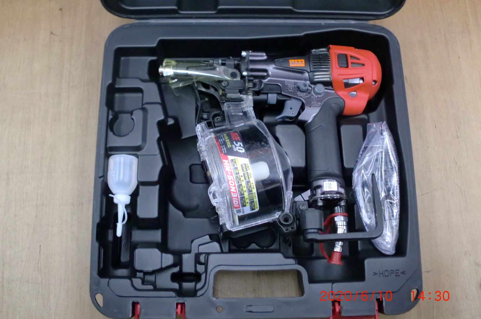 中古】MAX 高圧釘打ち機 HN-50 ケース・付属品あり【ハンズクラフト