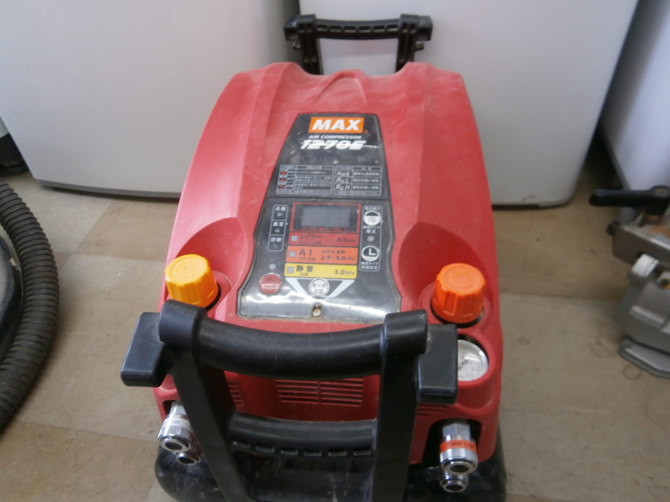 MAX AK-HL1270E コンプレッサー 中古品 【ハンズクラフト宜野湾店】