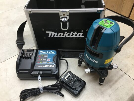 マキタ SK10GD 墨出し機 10.8V セット品 お買取りしました！【ハンズクラフト福岡インター店】