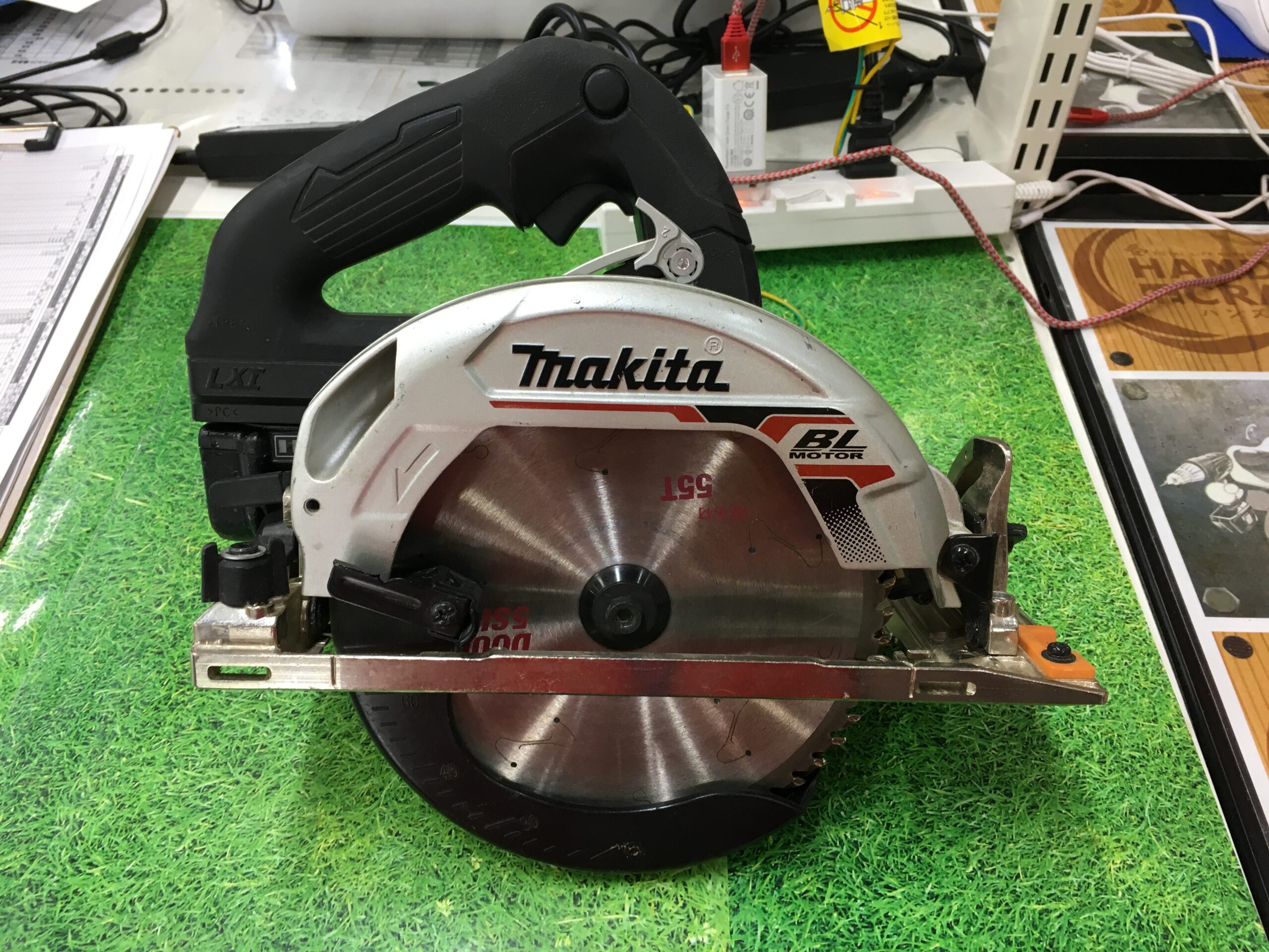 makita マキタ HS631D 充電式マルノコ 中古品【ハンズクラフト沖縄