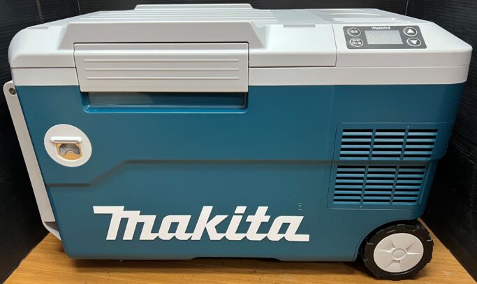 マキタ　CW180D　充電式保冷温庫　中古品　お買取しました(*’▽’)【ハンズクラフト下関店】