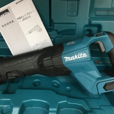 スタッフ