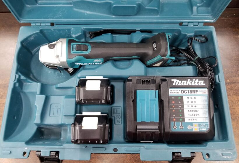 マキタ GA404DRGXN 充電式ディスクグラインダー 中古美品 お買取いたし マキタ GA404DRGXN 充電式ディスクグラインダー 中古美品 お買取いたし