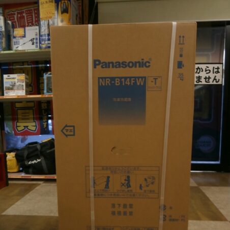 スタッフ