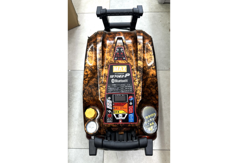 中古美品】マックス 常圧専用 スーパーエアコンプレッサ 塗装対応45